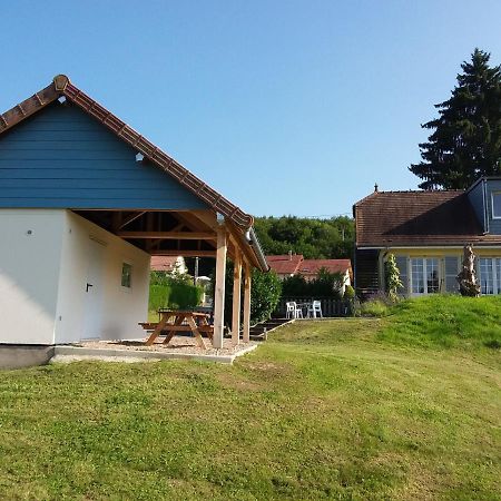 Appartement Lumineux, Calme Et Panoramique !! Pouligney-Lusans エクステリア 写真