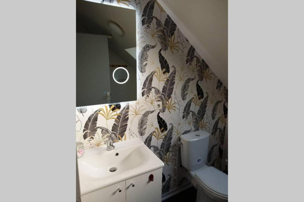 Appartement Lumineux, Calme Et Panoramique !! Pouligney-Lusans エクステリア 写真
